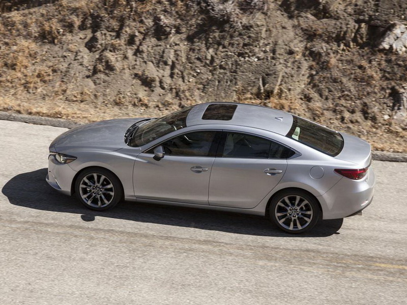 Mazda6 пережила первое обновление - ФОТО