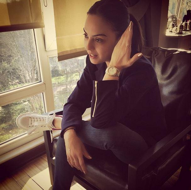 Ebru Gündeşin 85 minlik saatı - FOTO