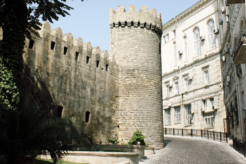 "Сноб" о Баку будущего: 7 новых чудес Азербайджана - ФОТО