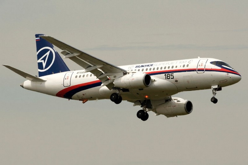 Первые кадры с места крушения российского самолета Superjet-100 - ОБНОВЛЕНО - ФОТО - ВИДЕО