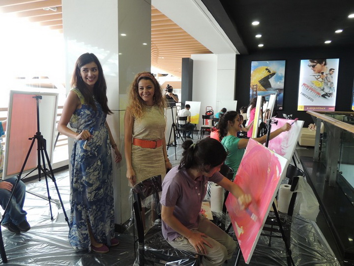 “Art Scarves by MenzerHajiyeva”, художница Нармина Велиева, 28 Cinema и Day.Az устроили для подростков с ограниченными возможностями мастер-класс - ФОТО - ВИДЕО