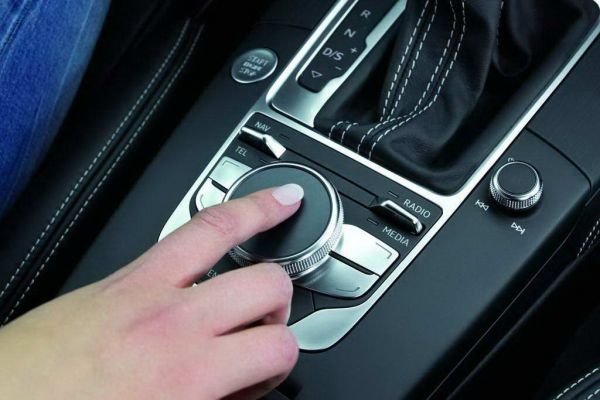 Audi A3 2013: умный автомобиль со спортивным характером - ФОТОСЕССИЯ