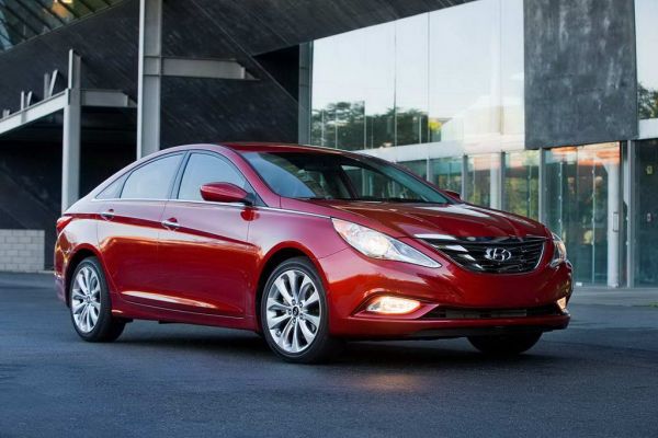 Hyundai Sonata 2013: обновления популярного седана - ФОТОСЕССИЯ