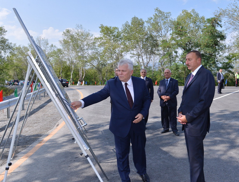 Президент Ильхам Алиев: "Политика независимого Азербайджана рассчитана на человеческий фактор" - ОБНОВЛЕНО - ФОТО