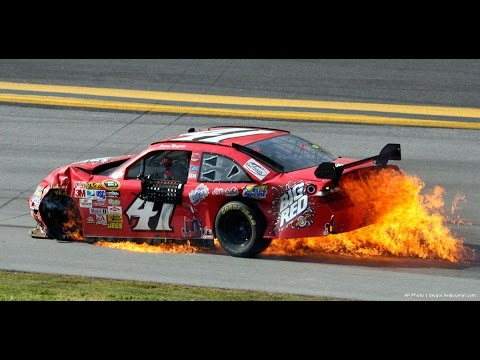 Самые страшные аварии на автогоноках NASCAR - ФОТОСЕССИЯ