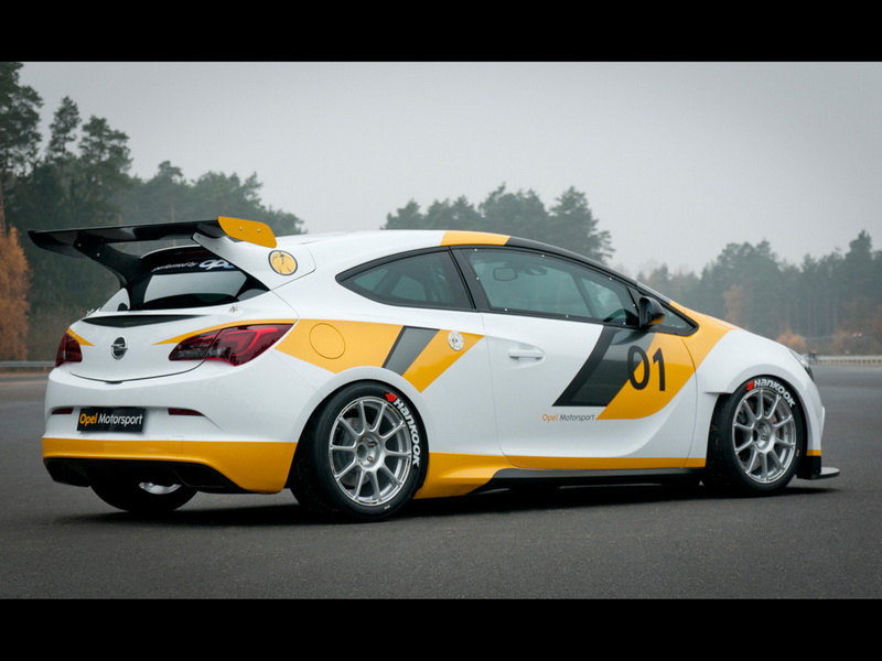 Opel организует собственные фирменные гонки - ФОТО