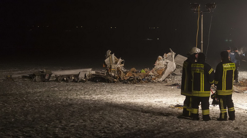 В Германии столкнулись два самолета: среди жертв дети - ОБНОВЛЕНО - ФОТО