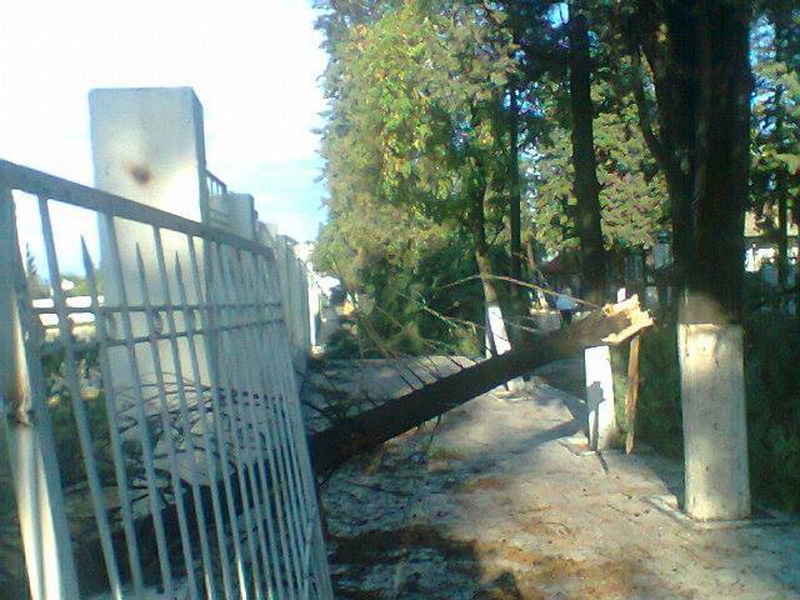 Külək iki rayonu viran elədi - YENİLƏNİB - FOTO