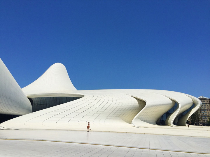 Центр Гейдара Алиева привел в восторг известного блогера - ФОТОГАЛЕРЕЯ