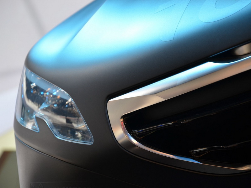 Стали известны характеристики Peugeot 2008 для Дакара - ФОТО