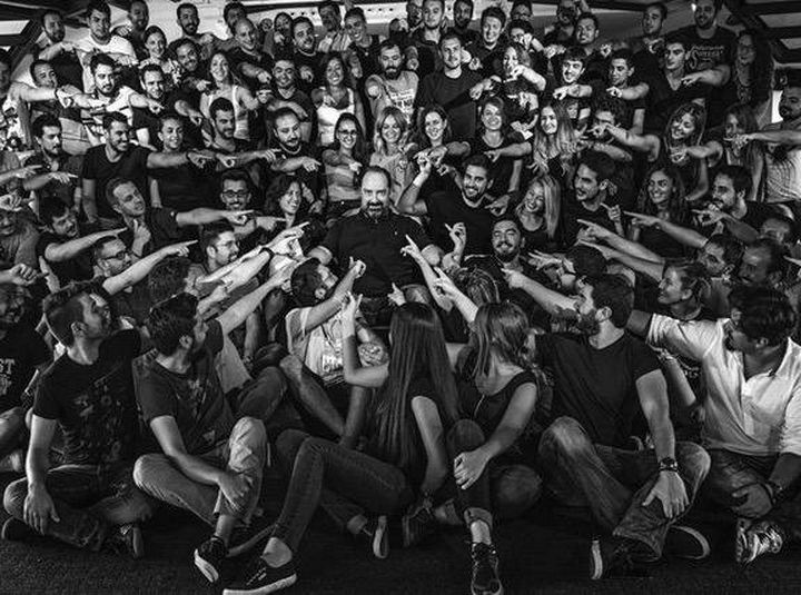 Вы умрете от зависти, узнав, что сделал этот босс-турок для своих сотрудников - ФОТО