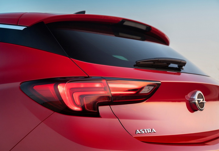 Новый Opel Astra оказался супер-обтекаемым - ФОТОСЕССИЯ