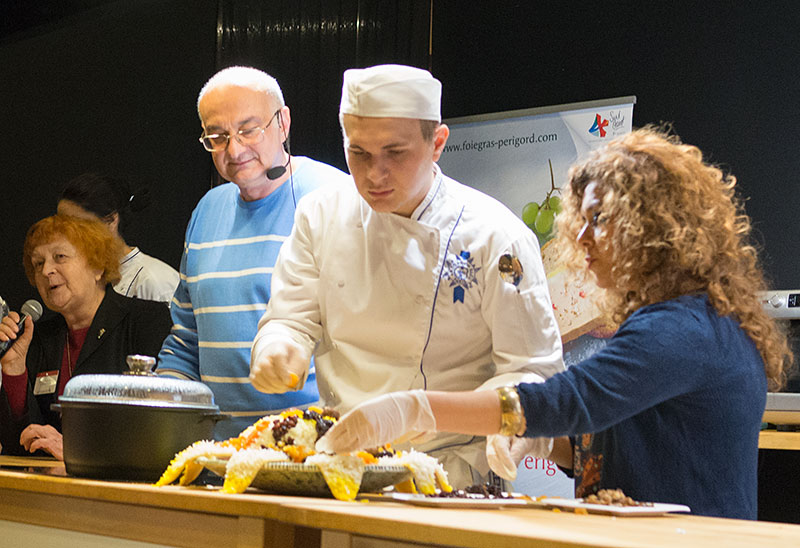 Книга об азербайджанской кухне признана лучшей в номинации "Национальная кухня" - ФОТО