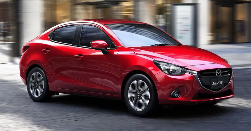 Mazda2 превратили в седан - ФОТО