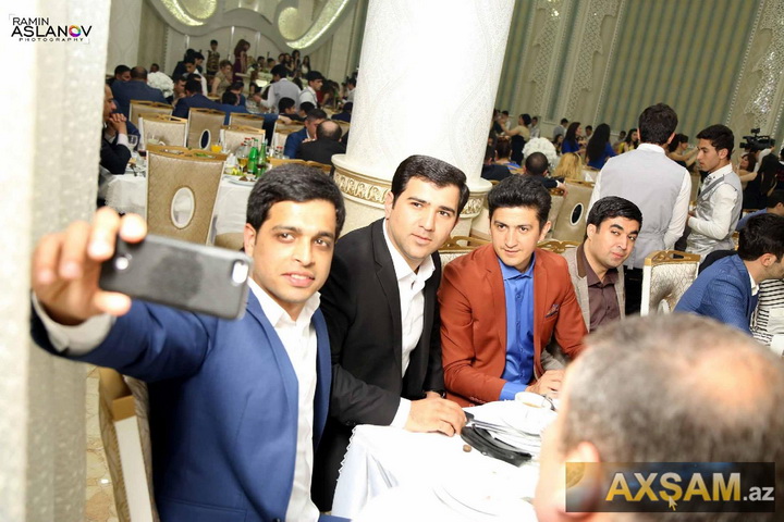Azərbaycanlı müğənni evləndi – FOTO