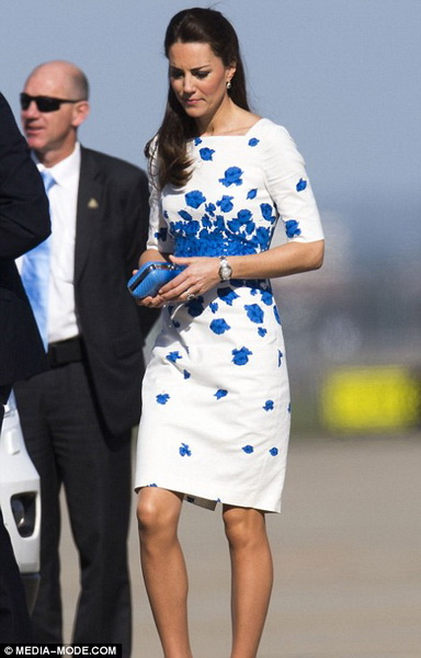 Кейт Миддлтон взялась за штурвал самолета - ФОТО