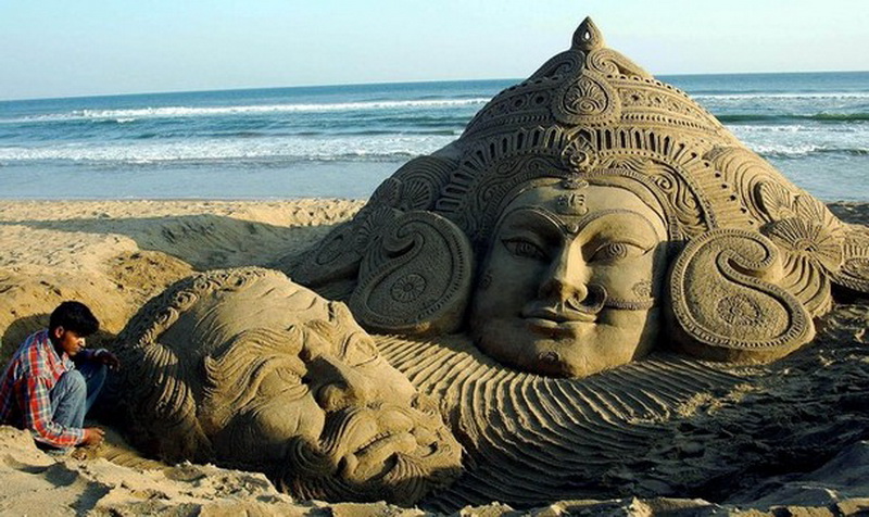"Картинная галерея Day.Az": Скульптуры из песка - ФОТО