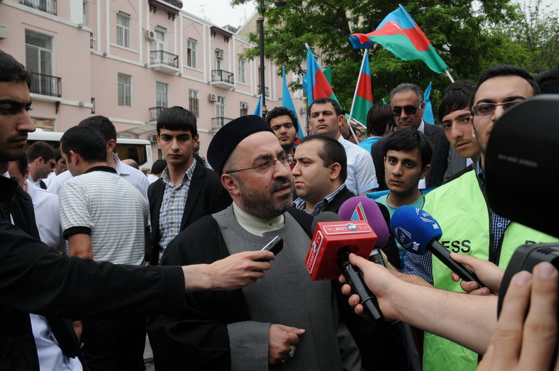 Перед посольством Ирана в Баку прошла акция протеста - ОБНОВЛЕНО - ФОТО