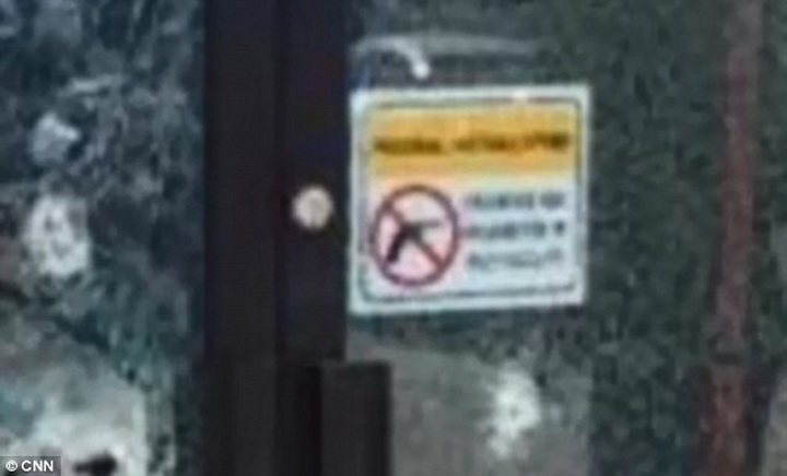 Теракт в США: расстреляли морских пехотинцев - ОБНОВЛЕНО - ФОТО