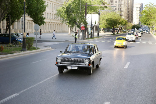 В Баку состоялся пробег классических автомобилей, посвященный 91-й годовщине со дня рождения общенационального лидера Гейдара Алиева - ФОТО