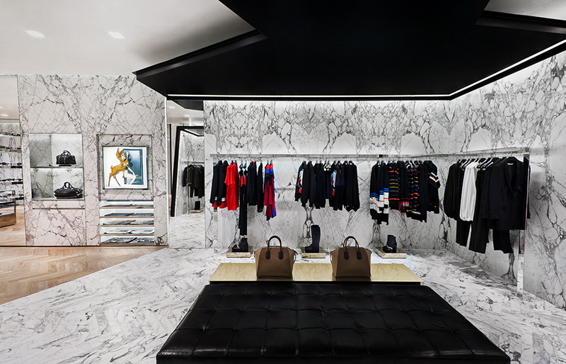 Бутик Givenchy открылся в Port Baku Mall - ФОТО