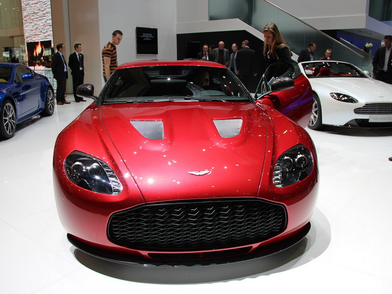 В Женеве показали обновленный Aston Martin V8 Vantage - ФОТОСЕССИЯ