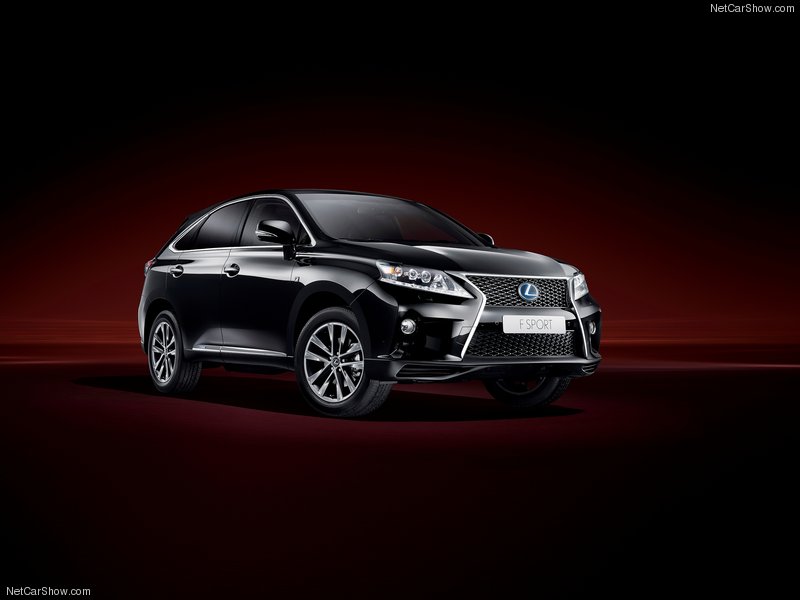 Lexus представил сразу два новых внедорожника в Женеве - ФОТОСЕССИЯ