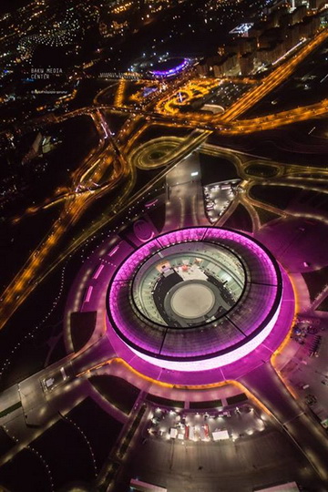 Завораживающий красотой ночной Баку - ФОТО