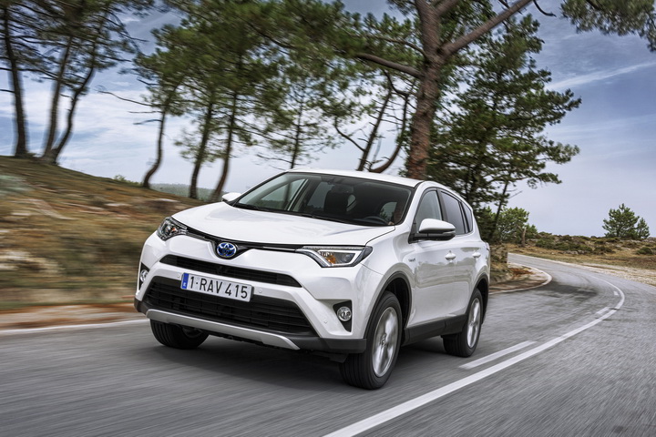 Toyota RAV4 сможет получать электричество из тепла - ФОТО