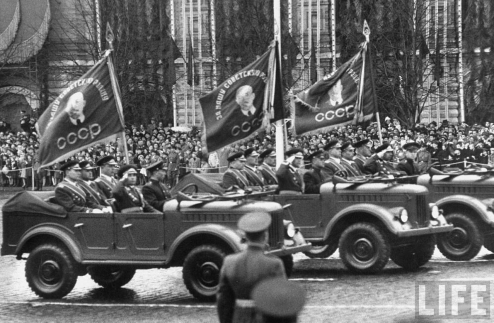 Майские празднования в Москве в 1958 году - ФОТОСЕССИЯ