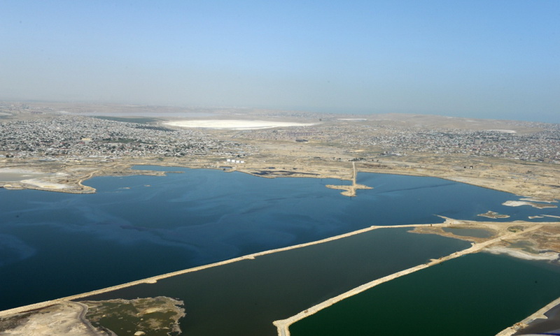 Президент Ильхам Алиев ознакомился с ходом работ по строительству Олимпийского стадиона, ряда дорожных объектов и восстановлению экосреды озера Беюкшор - ОБНОВЛЕНО - ФОТО