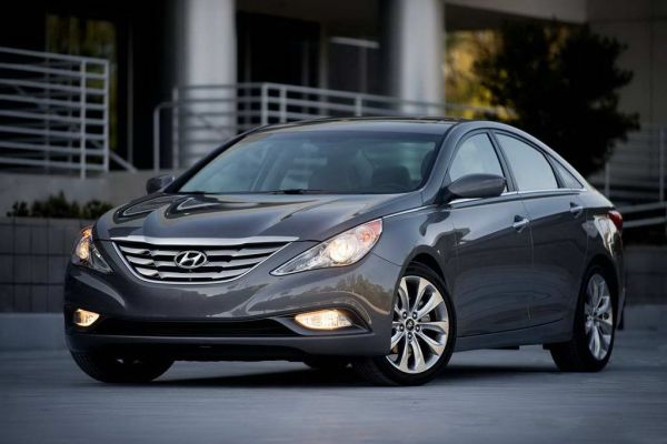 Hyundai Sonata 2013: обновления популярного седана - ФОТОСЕССИЯ