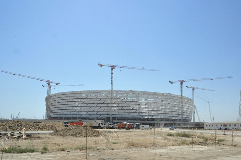 Первая леди Азербайджана Мехрибан Алиева ознакомилась со строительством и реконструкцией спортивных объектов в связи с подготовкой к первым Европейским играм - ФОТО