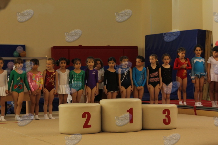Будущие победители. Один день в Бакинской школе гимнастики - РЕПОРТАЖ - ФОТО