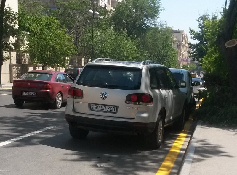 Bakıda sürücülərə “tələ” qururlar - FOTO