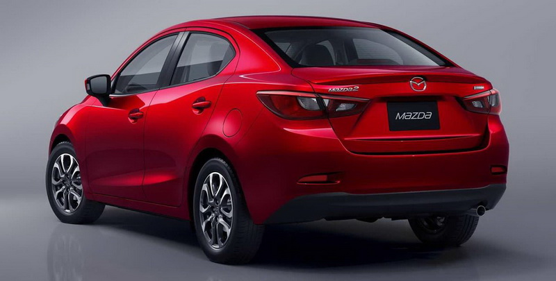 Mazda2 превратили в седан - ФОТО