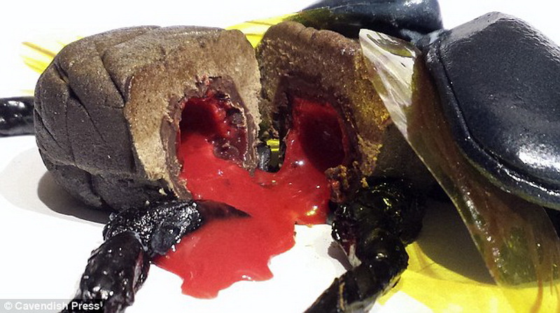 Сладкие джунгли: в Британии испекли невероятные торты - ФОТО