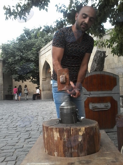 Что покупают в Баку иностранные туристы?