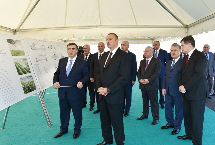 Президент Ильхам Алиев принял участие в церемониях подачи воды для орошения из канала Тахтакерпю-Джейранбатан в Хызинском и Сиязаньском районах - ОБНОВЛЕНО - ФОТО