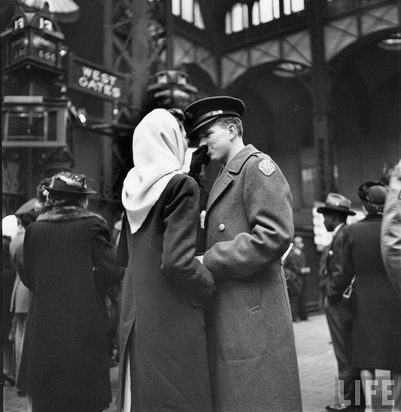 Прощание с возлюбленными. Пенсильванский вокзал. 1943 - ФОТОСЕССИЯ