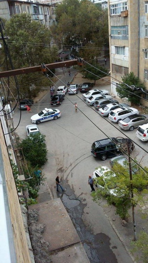 Полиция теперь штрафует и за парковку во дворе? - ФОТО