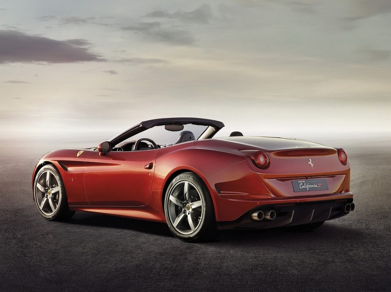 Ferrari показала новую California T с турбомотором - ФОТО