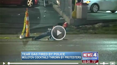 В охваченный протестами Фергюсон вводят Нацгвардию - ОБНОВЛЕНО - ФОТО - ВИДЕО