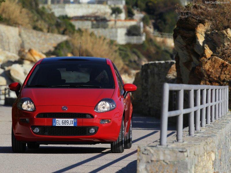 Цена и качество: Новый обновленный Fiat Punto 2012 - ФОТОСЕССИЯ