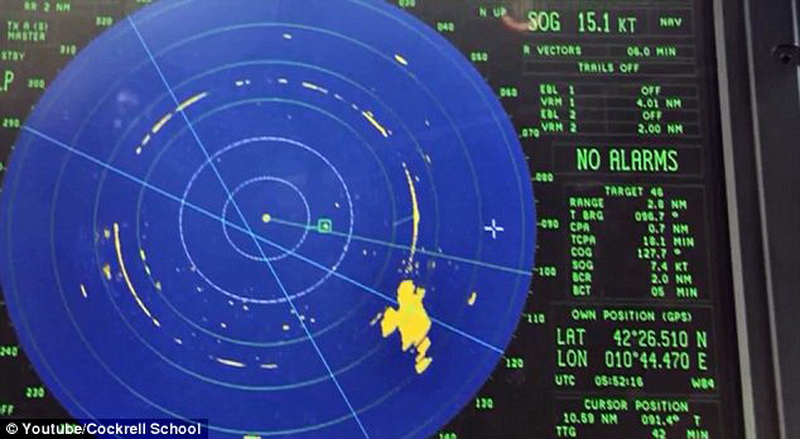 Студенты "угнали" яхту за $80 млн - ФОТО