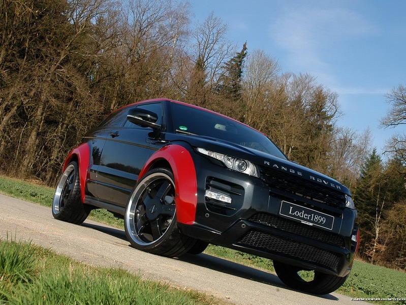 Range Rover Evoque получил экстремальную "обувь" - ФОТОСЕССИЯ