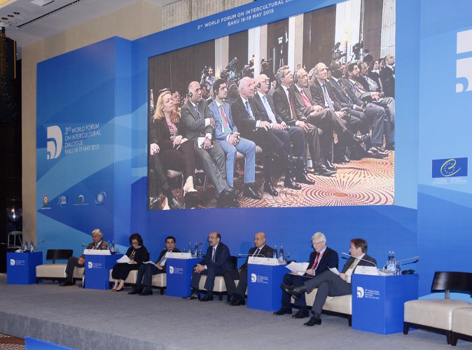 Завершился III Всемирный форум по межкультурному диалогу - ФОТО