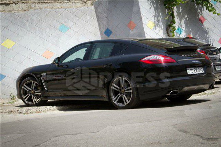 Elnur Məmmədlinin yeni "Porsche"si - FOTO