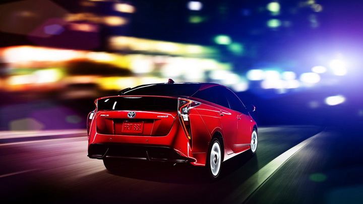 Toyota показала новое поколение культового "гибрида" - ФОТО
