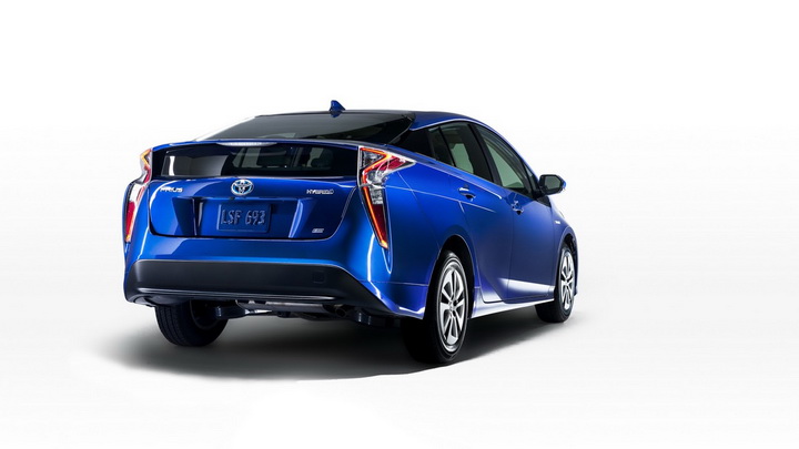 Toyota показала новое поколение культового "гибрида" - ФОТО